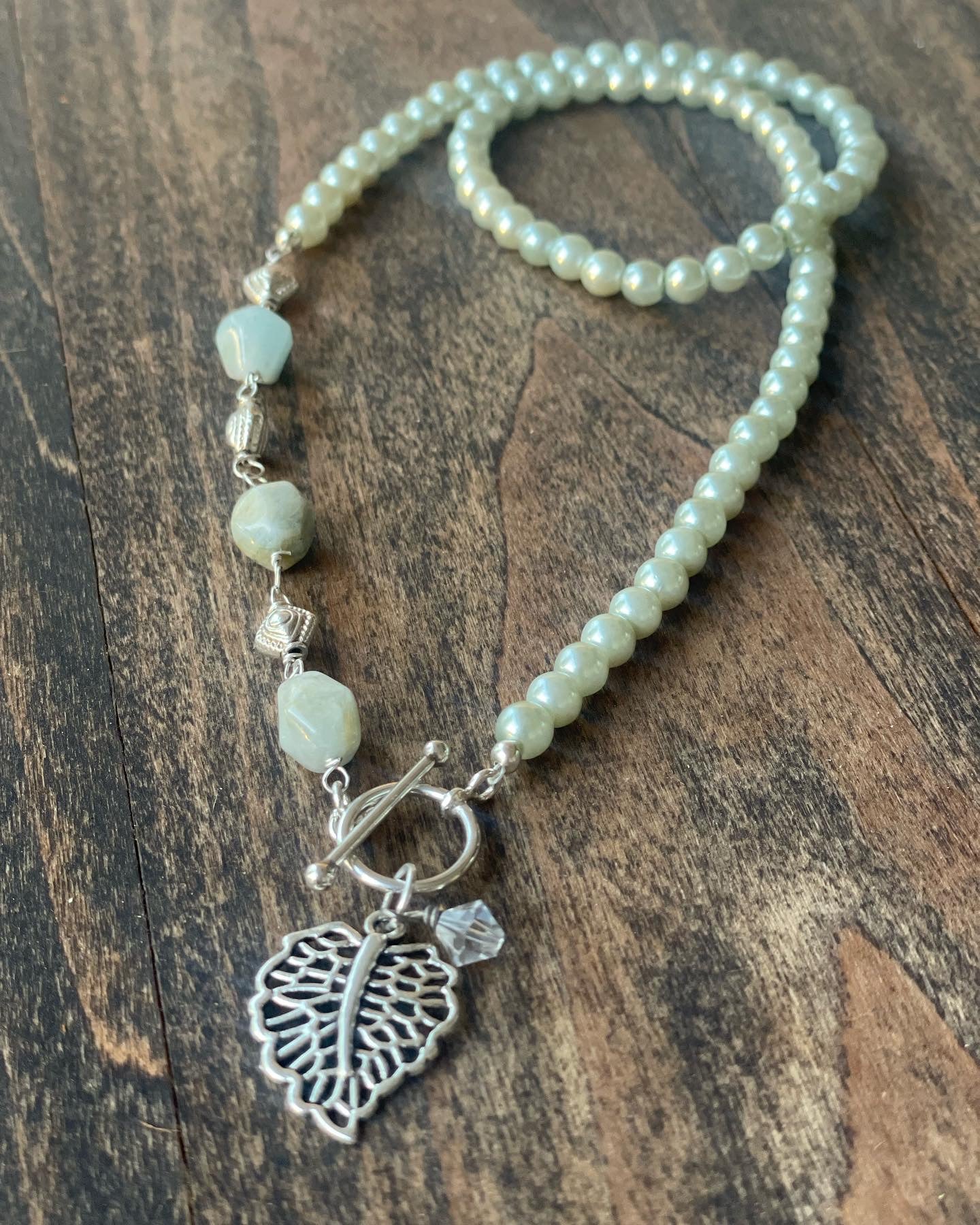 Pearls & Aqua