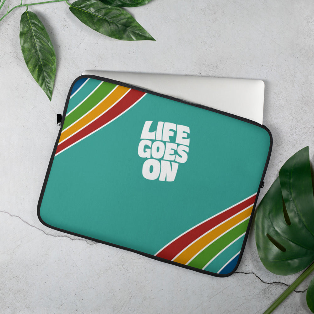 Life Goes On | Beatles Wisdom Laptop Sleeve